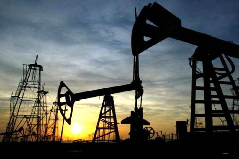 مخزونات النفط الأمريكية ترتفع علي عكس التوقعات